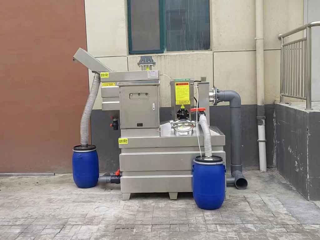 安徽蚌埠全自動(dòng)油水分離器